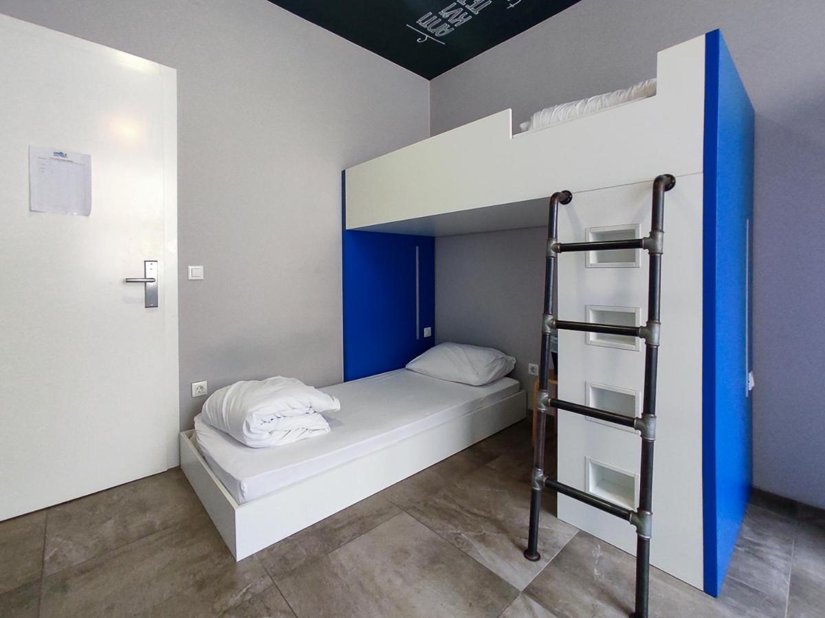 Chambre Lits Jumeaux Standard avec Salle de Bains Commune